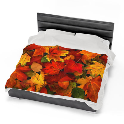 Autumn Leaves Plush Blanket - Gift for Her/Him, Home Decor Throw, Cozy Autumn Leaves Bedding, Soft Warm Blankets, Unique Present Idea.