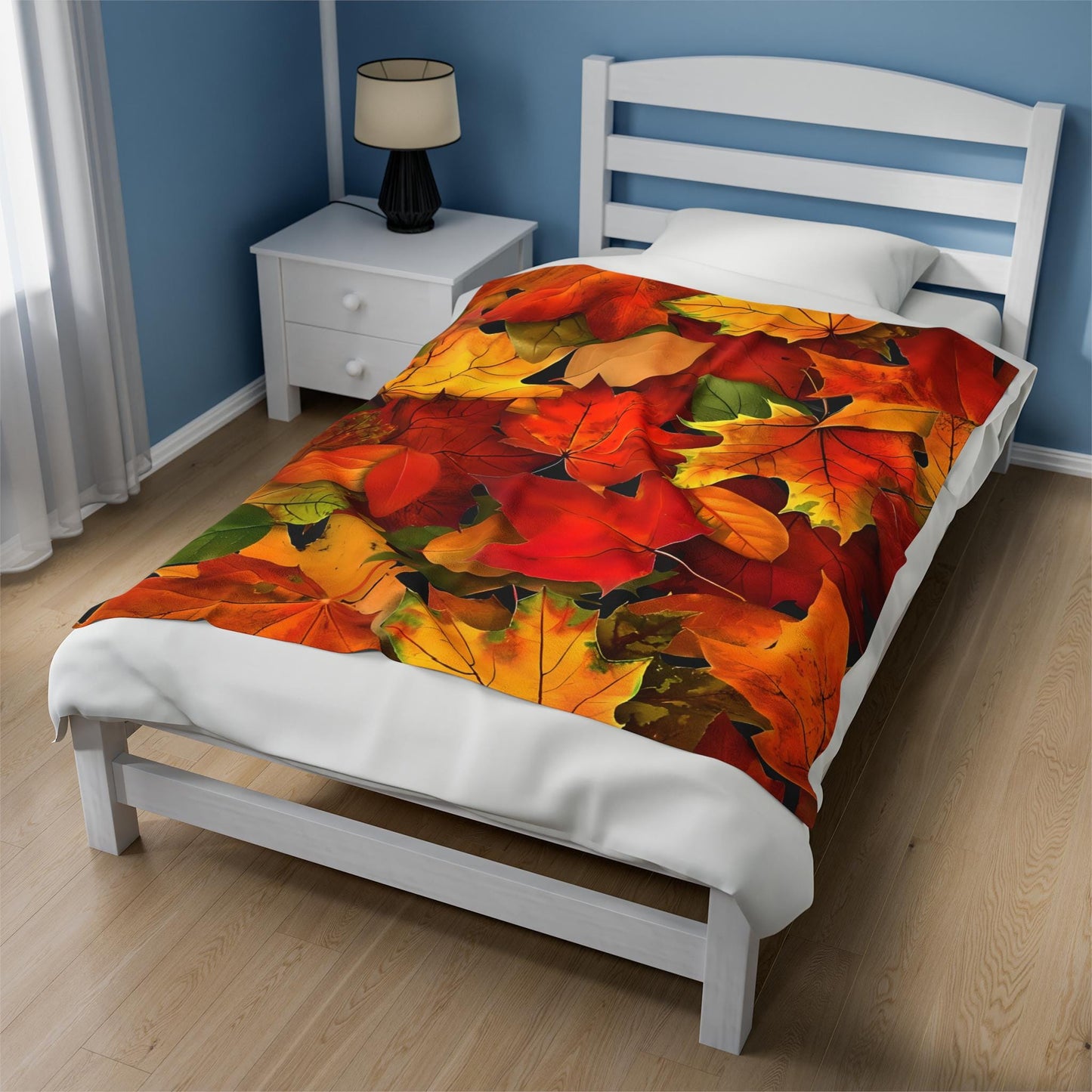 Autumn Leaves Plush Blanket - Gift for Her/Him, Home Decor Throw, Cozy Autumn Leaves Bedding, Soft Warm Blankets, Unique Present Idea.